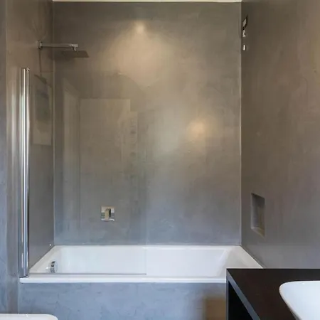 Luxury In Modern *