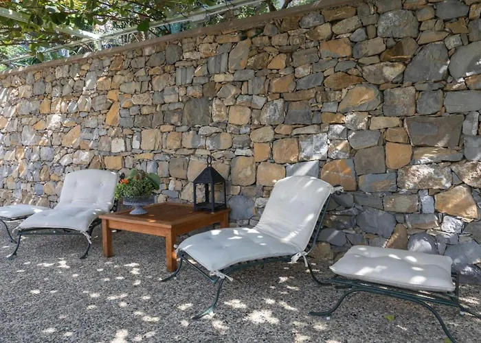 Villa Luxury In Modern Imperia