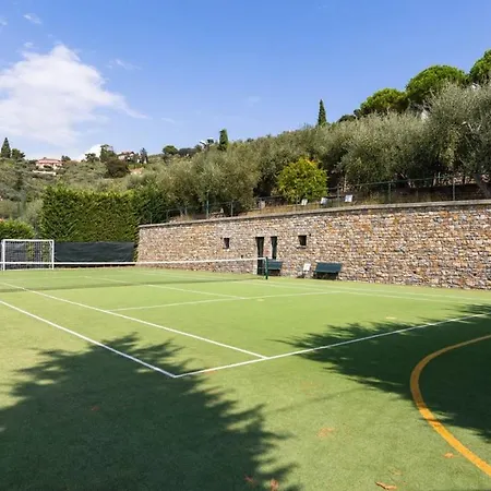 Luxury In Modern Villa