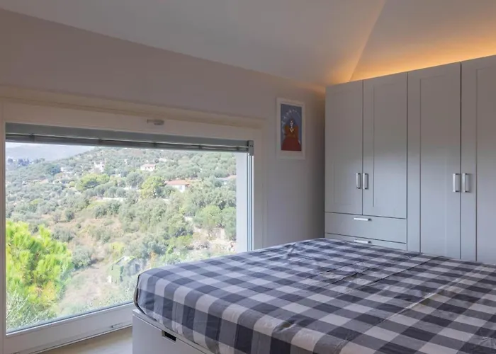 Luxury In Modern *