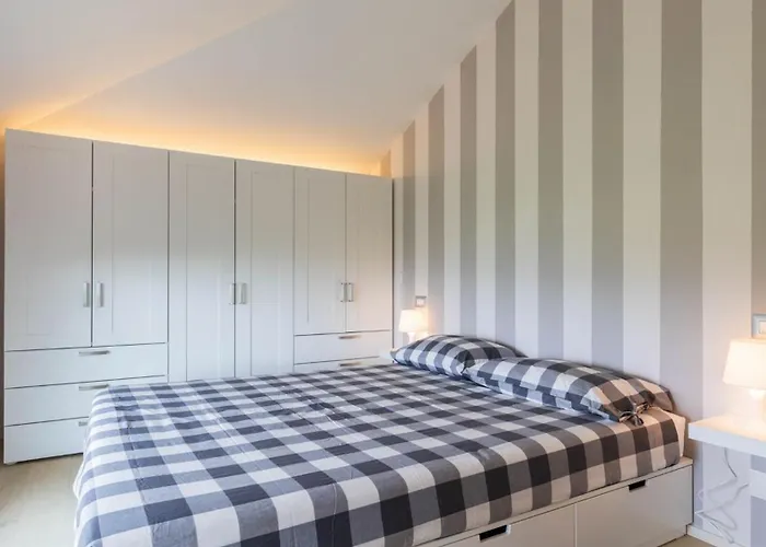 Luxury In Modern Империя